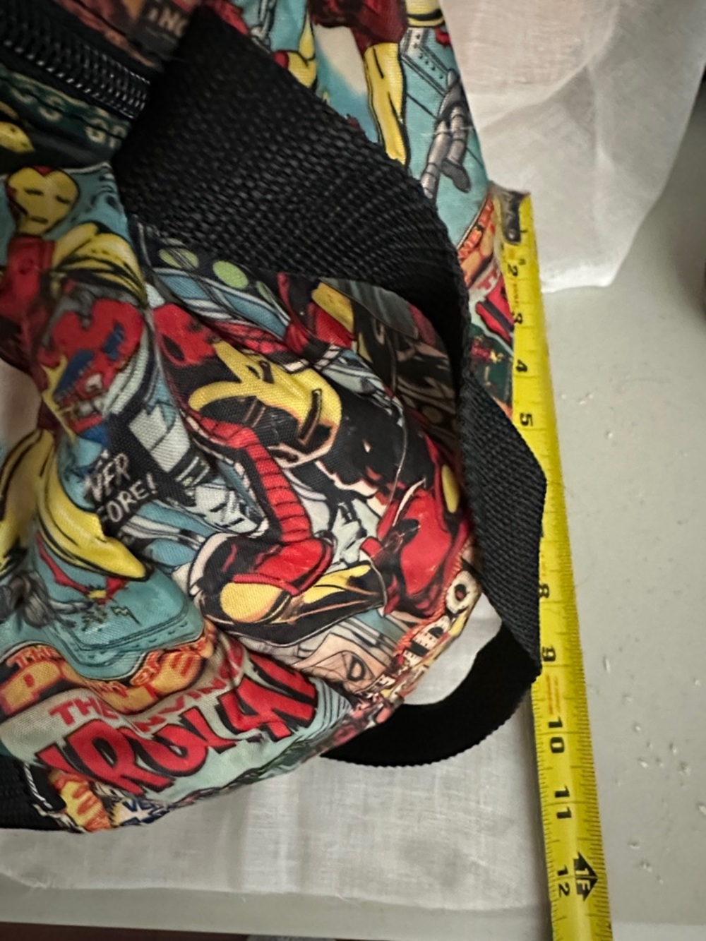 Marvel Iron Man Comic Print Duffel Bag - Red, Yellow, Blue, Black NWT - Picture 9 of 16